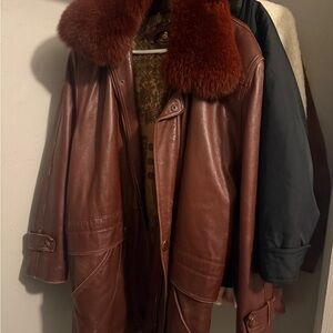 Burgundy leather jacket size m/l with faux fur y2k jacket